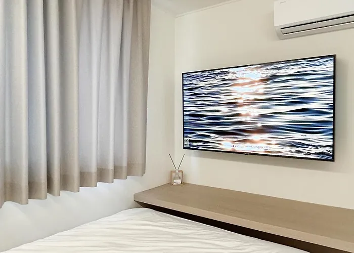 Hotel Off Stay, In - 10m From Airport, 8m To Subway