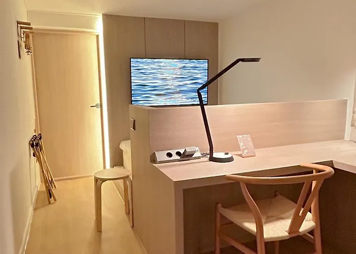 Off Stay, In - 10m From Airport, 8m To Subway Seúl